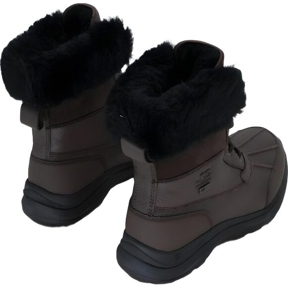 UGG Adirondack III Boots Women's US 6 M - Picture 3 of 6
